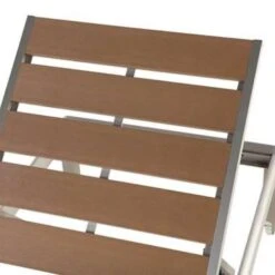 Beliani Tuinligstoel NARDO - Lichte Houtkleur Kunsthout, Aluminium -Tuinwinkel 1000000624 0103