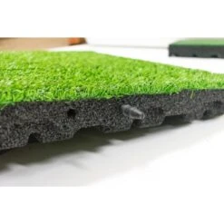 Rubber Tegel Met Kunstgras Toplaag 55 Mm - 50x50 Cm - Pen- En Gat 9 Rubber Tegel Met Kunstgras Toplaag 55 Mm - 50x50 Cm - Pen- En Gat -Tuinwinkel 1000038303 0103