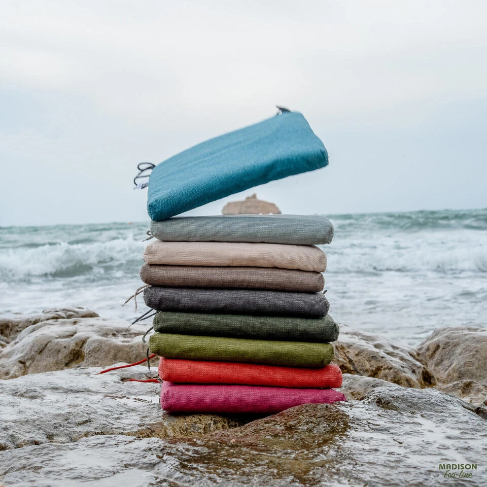 Madison - Bankkussen 110x48 - Rood - Bordeaux Recycled Canvas 6 Madison - Bankkussen 110x48 - Rood - Bordeaux Recycled Canvas - Afbeelding 4