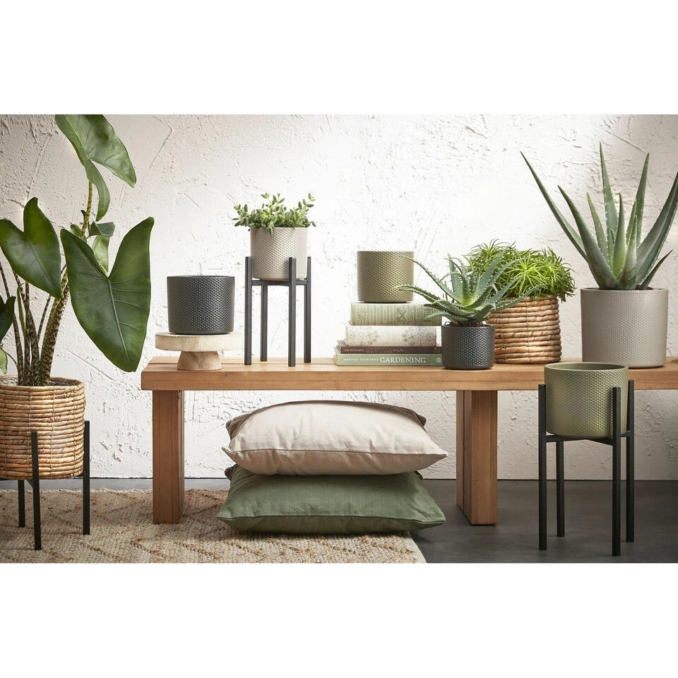 Mica Decorations Bloempot - Antraciet - Relief - 12 X 10 Cm 4 Mica Decorations Bloempot - Antraciet - Relief - 12 X 10 Cm - Afbeelding 2