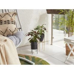 Beliani Plantenbak Voor Buiten MILEA - Zwart Ijzer -Tuinwinkel 1c0082815f0b44908aa62a925dd4d9b8