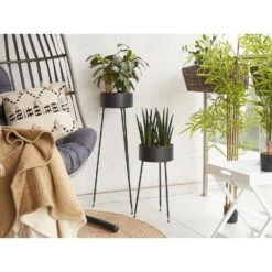 Beliani Plantenbak Voor Buiten LEIKA - Zwart Ijzer -Tuinwinkel b6bd31b012844fef831bfcd377bfb669